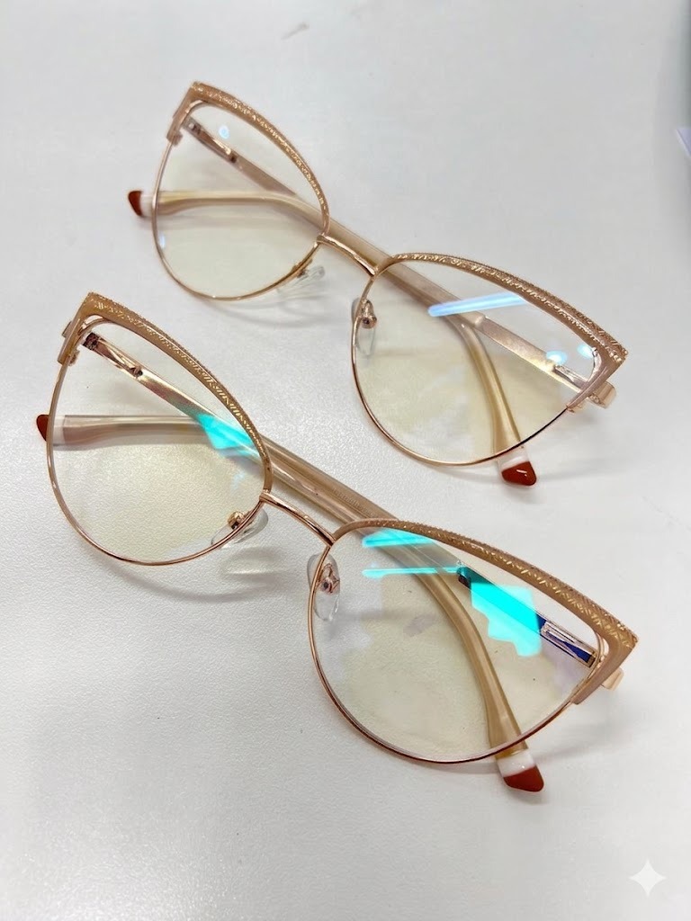 Armações gatinho dourado rosé modernas