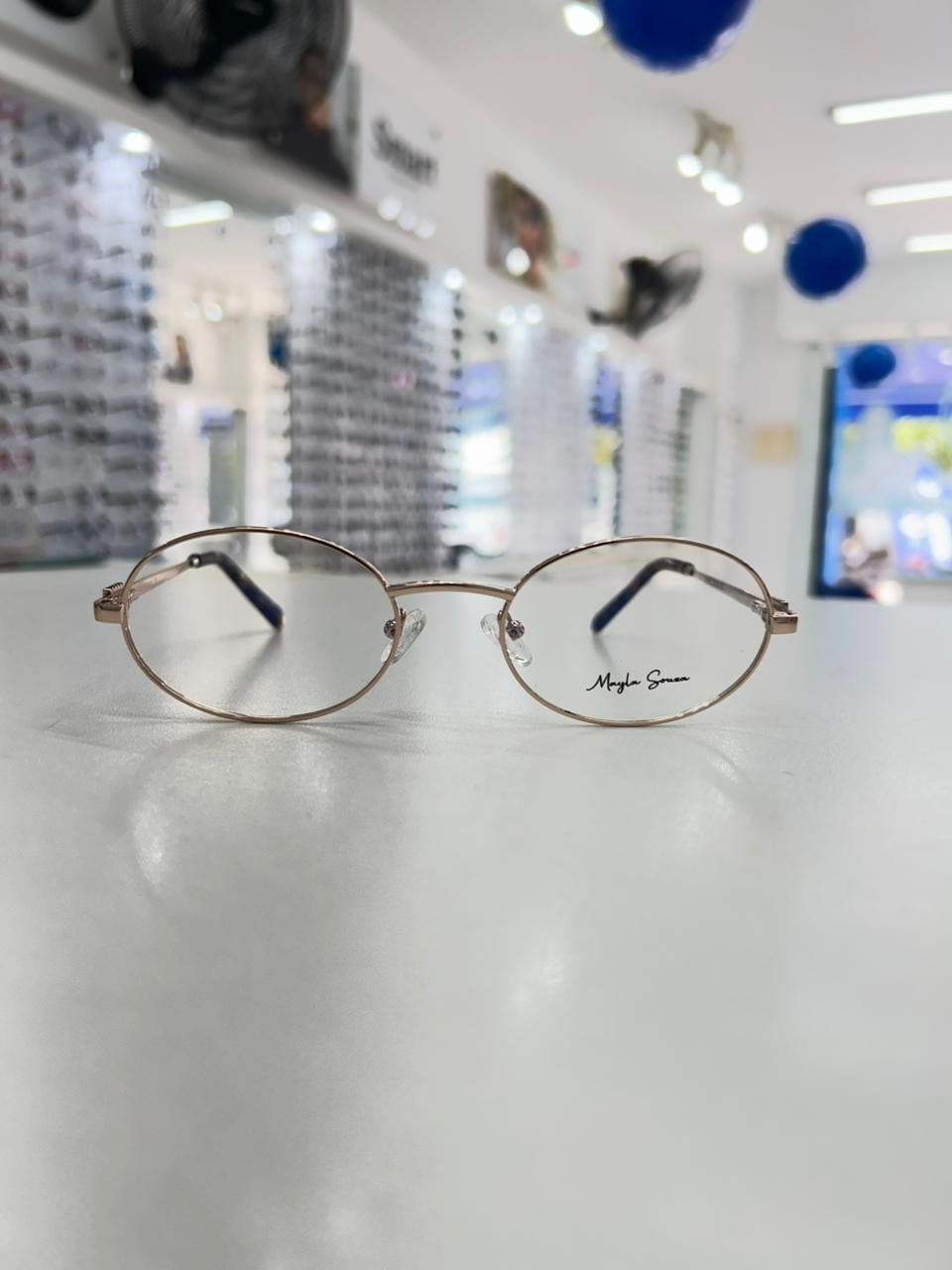 Armação elegante modelo exclusivo